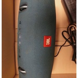 Jbl Xtreme 2 speaker